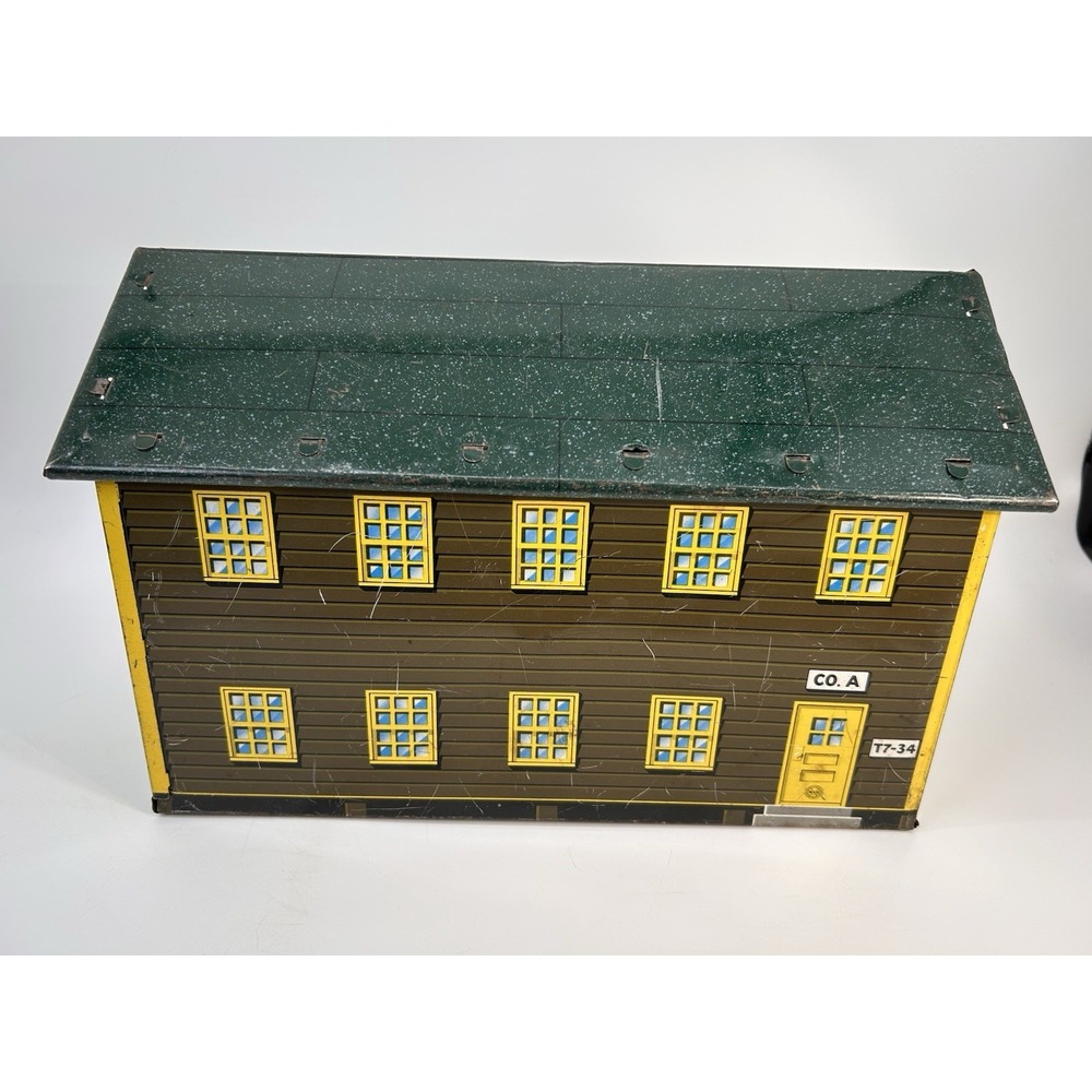 Vintage MARX T7-34 US Army Barracks Tin Litho Play Set Building CO. A  12.5x8x6"